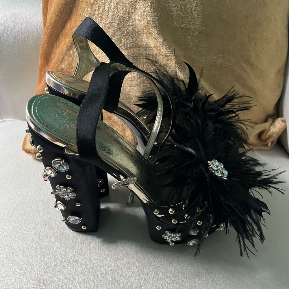 Black heels Azalea wang size 7